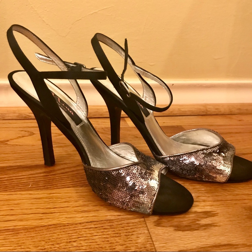 Nina New York black and silver sequined heels